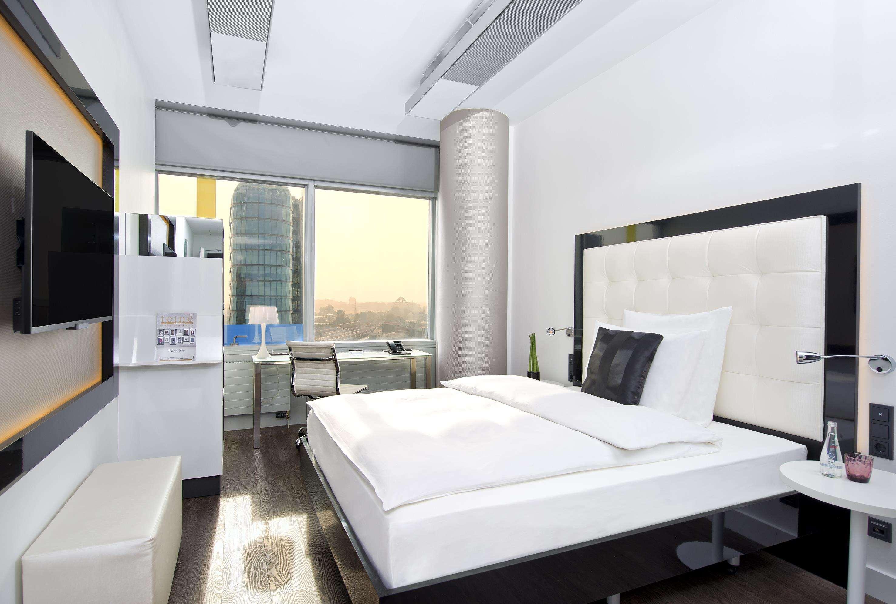 Innside By Melia Duesseldorf Hafen Ngoại thất bức ảnh