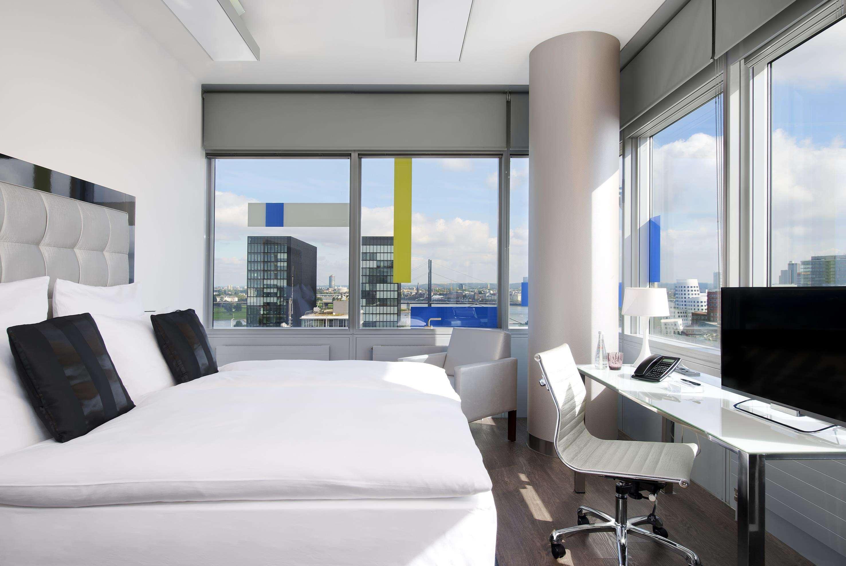 Innside By Melia Duesseldorf Hafen Ngoại thất bức ảnh